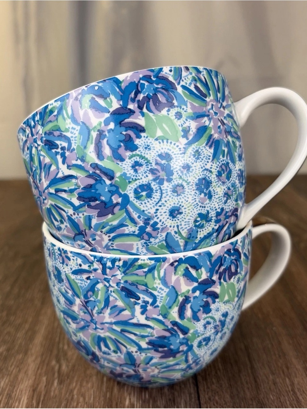Set of 2 Lilly Pulitzer Wide Mouth Ceramic Mugs Floral 12 oz Blue Purple & White
